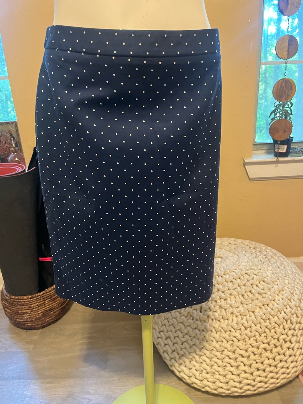 Liz Claborne Classic Navy Polka Dot Pencil Skirt